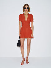 Akaia Dress
