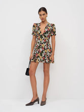 Akaia Dress